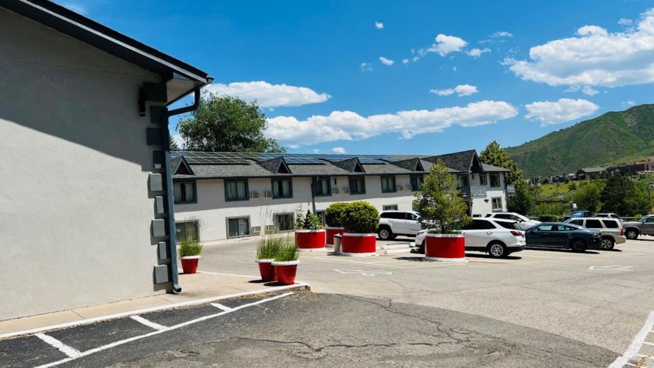 Adventure Inn - Glenwood Springs Zewnętrze zdjęcie