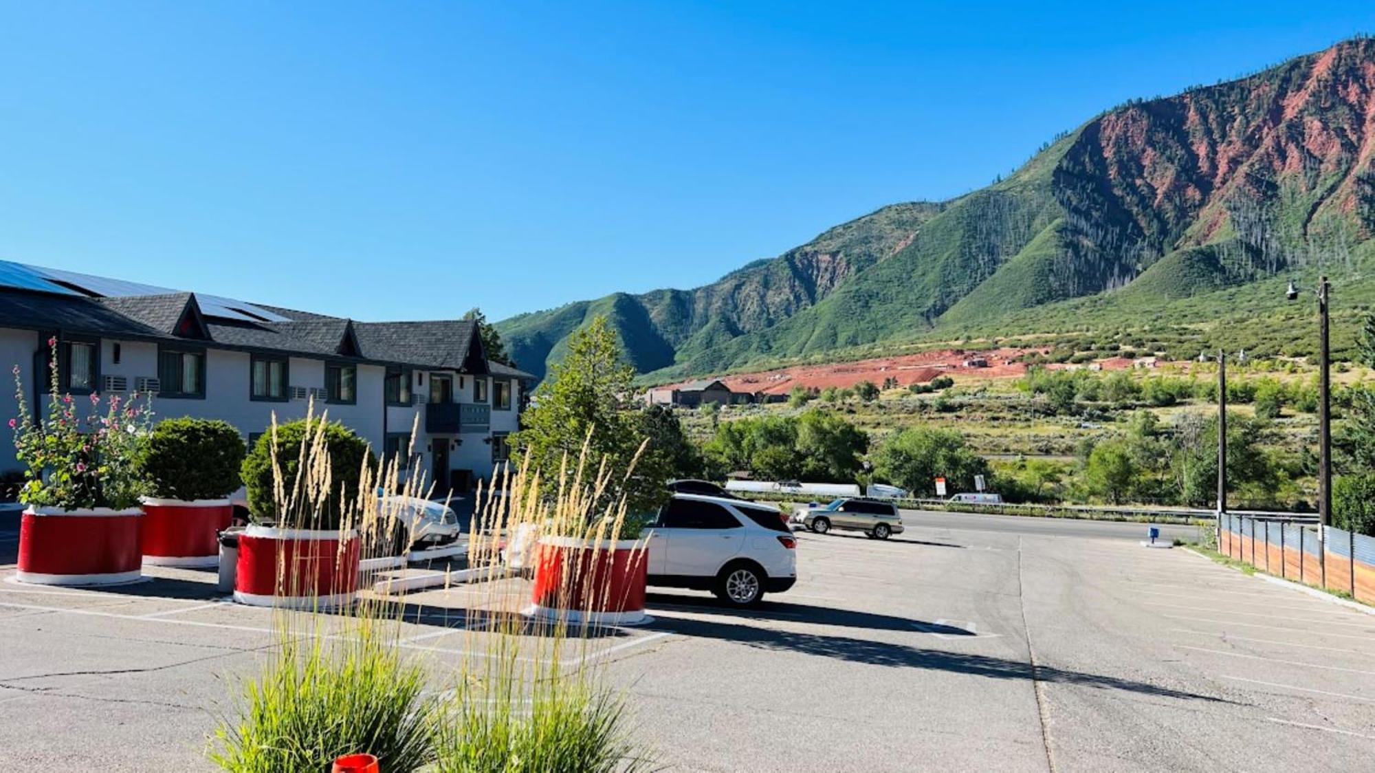 Adventure Inn - Glenwood Springs Zewnętrze zdjęcie